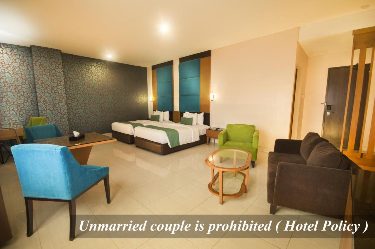 Hotel Gren Alia Giacarta Esterno foto